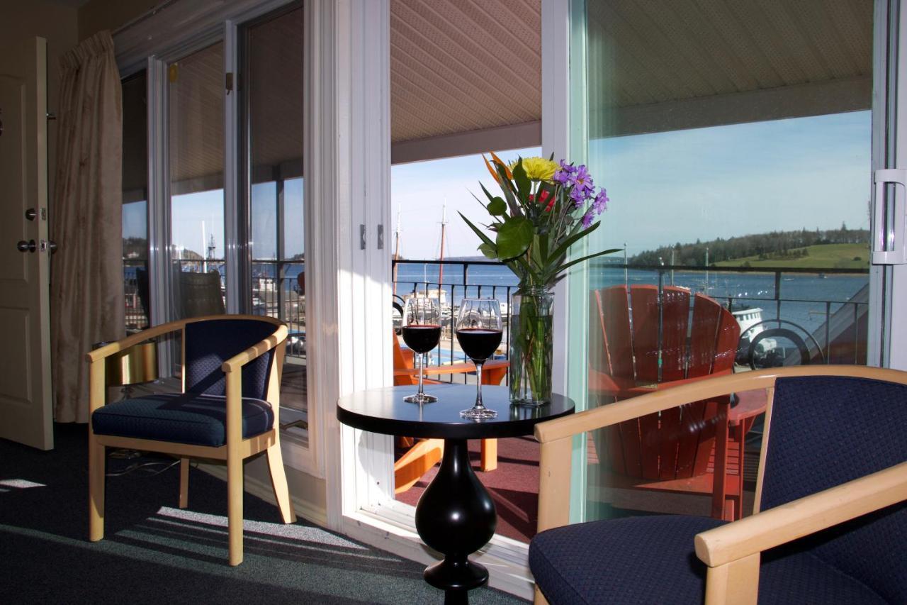 Rum Runner Inn Lunenburg Esterno foto