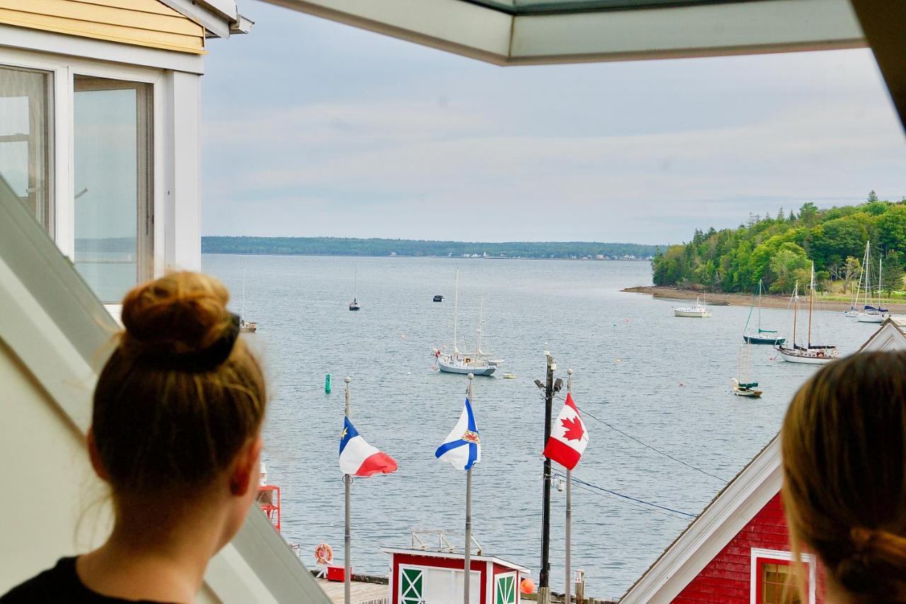 Rum Runner Inn Lunenburg Esterno foto
