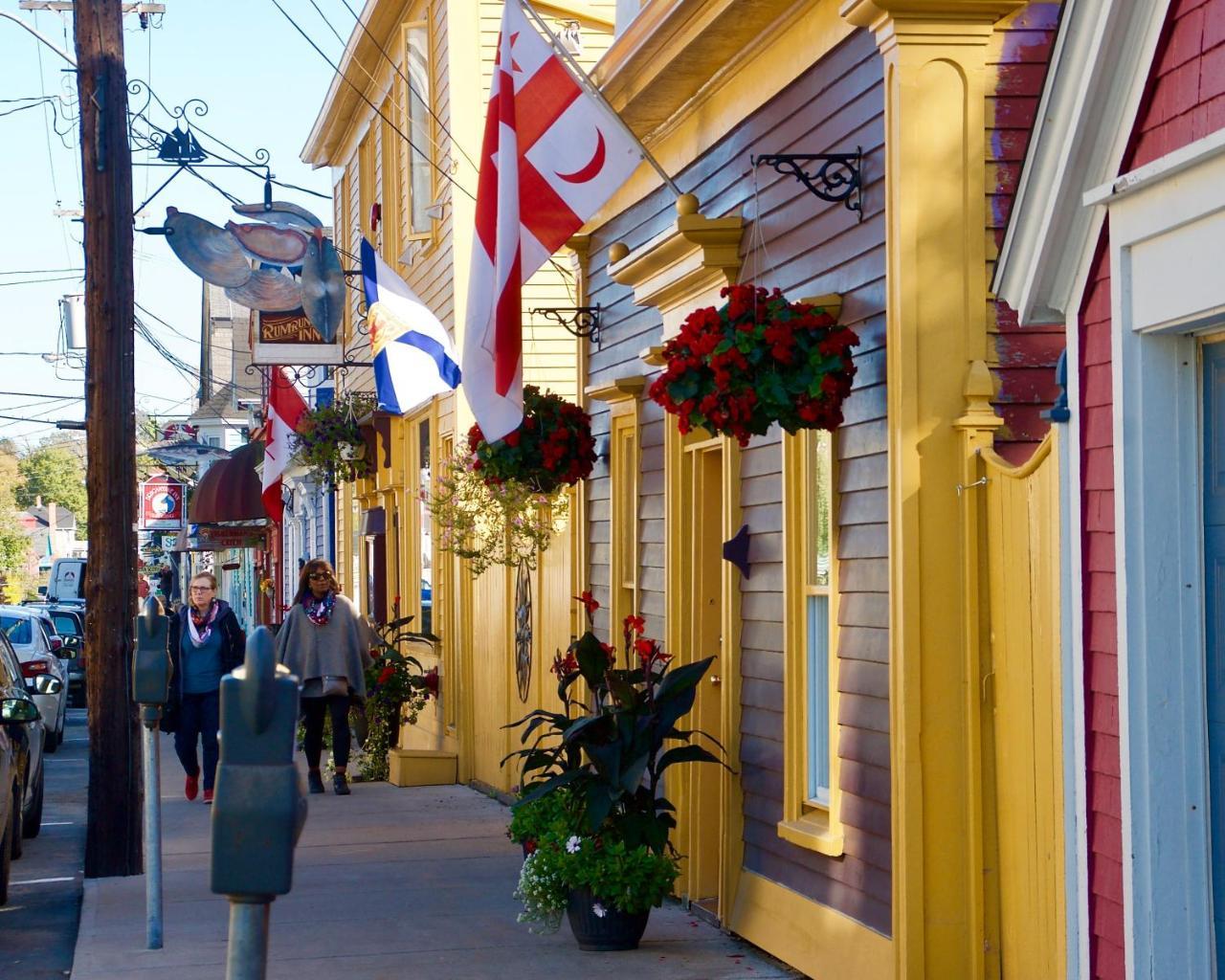 Rum Runner Inn Lunenburg Esterno foto